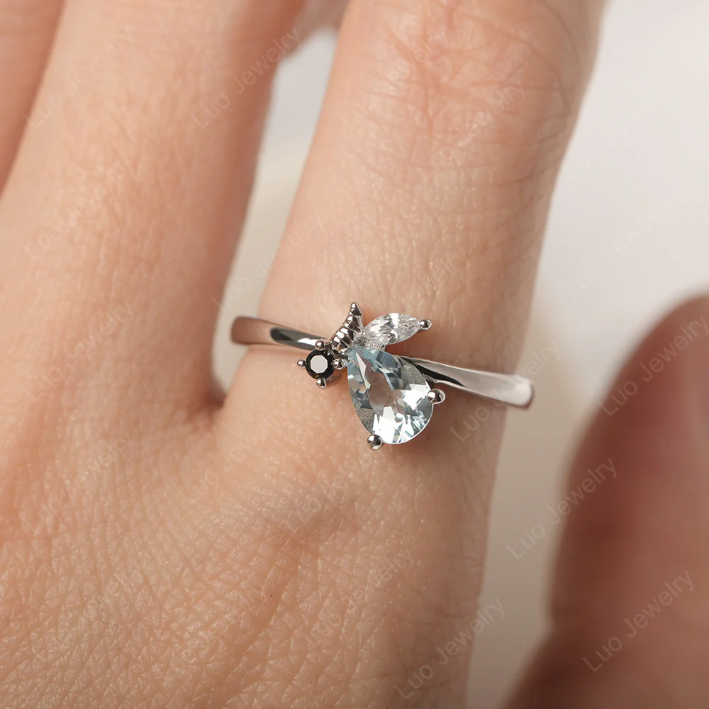 Aquamarine Bee Engagement Ring - Image 5