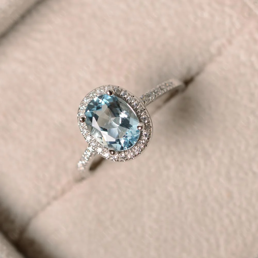 Oval Aquamarine Halo Ring - Image 31