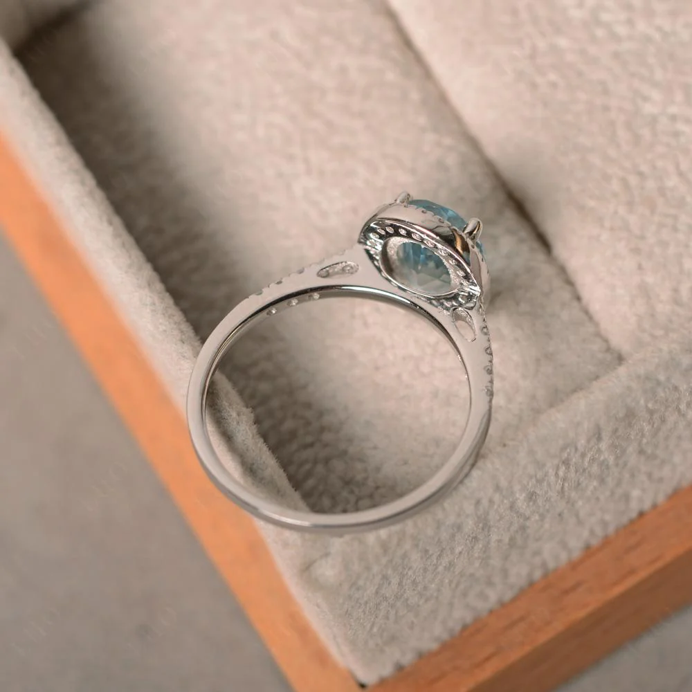 Oval Aquamarine Halo Ring - Image 33
