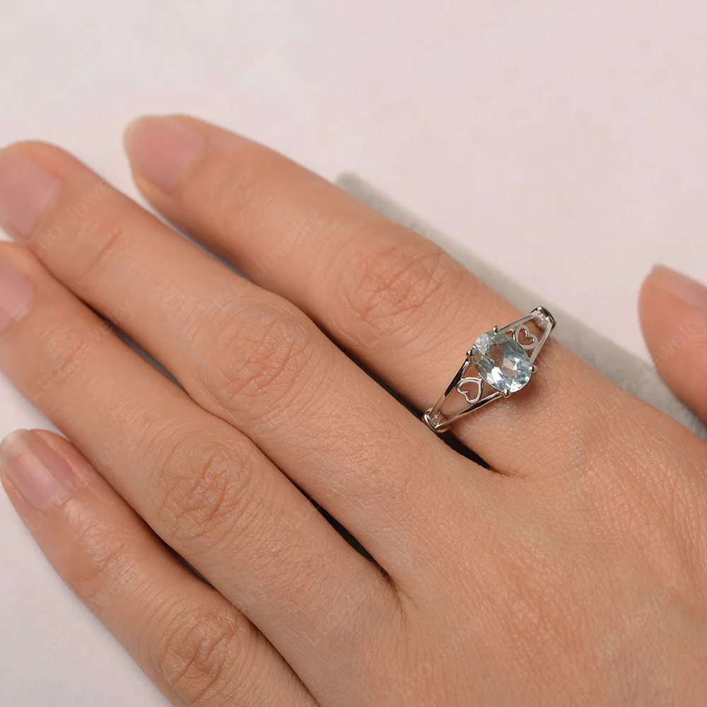 Aquamarine Oval Cut Solitaire Engagement Ring - Image 3