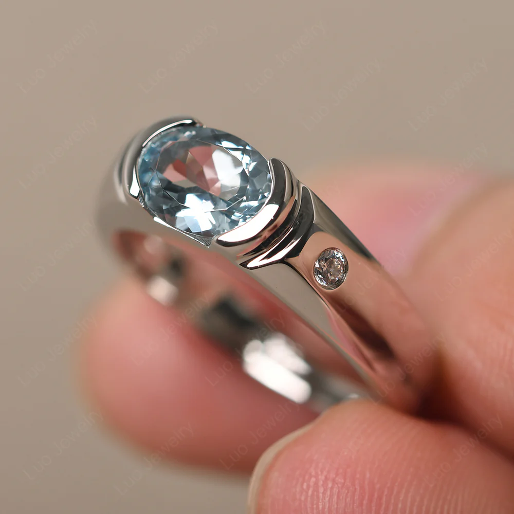 Oval Aquamarine Horizontal Unisex Ring - Image 2