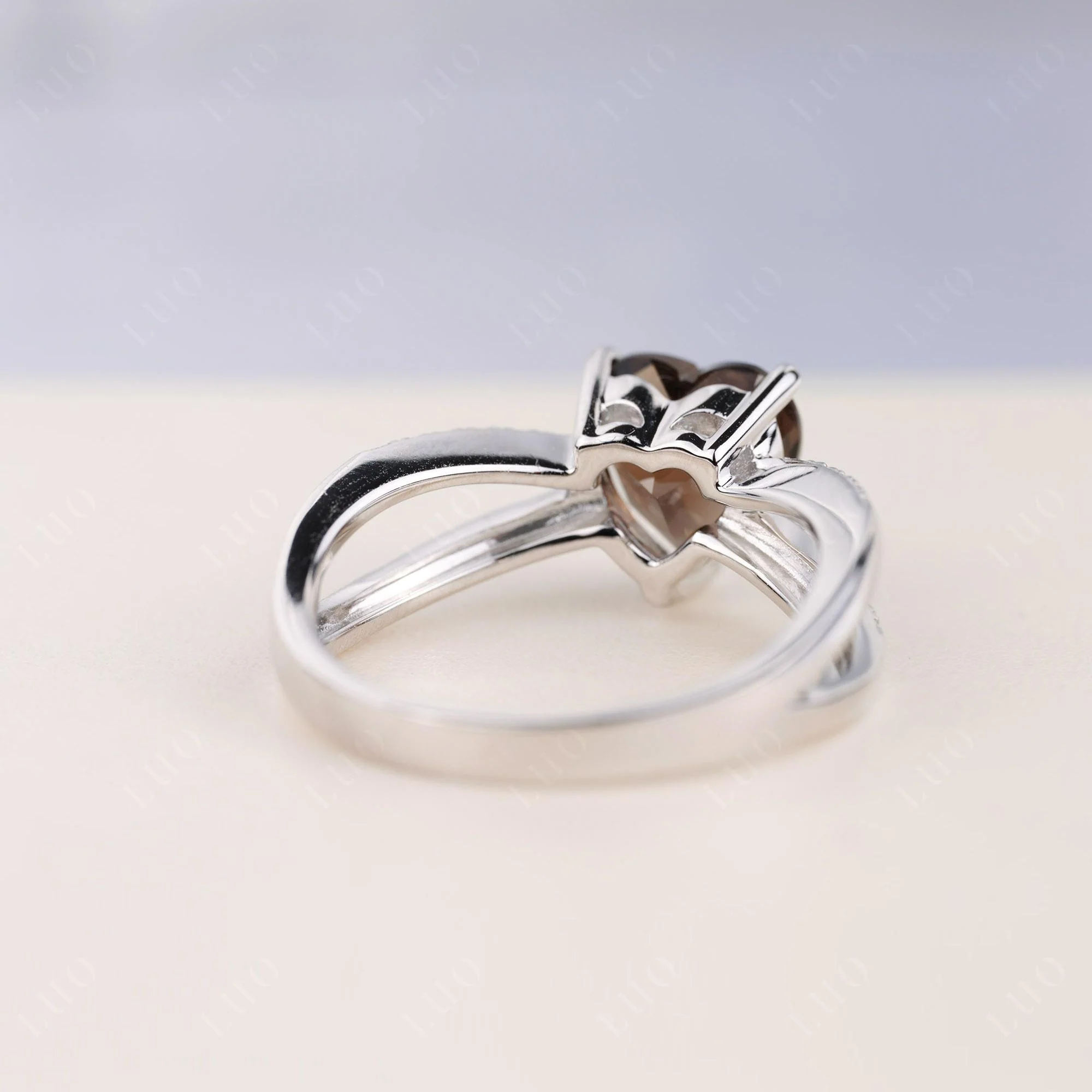 Aquamarine Split Band Ring - Image 4