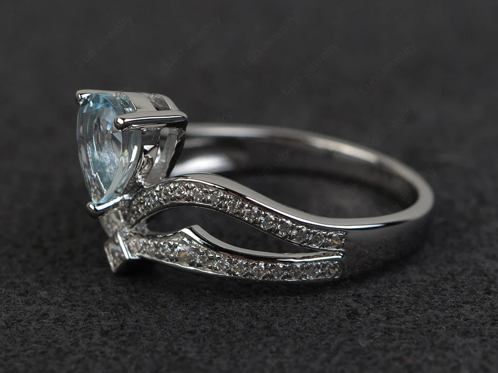 Aquamarine Tiara Engagement Ring - Image 3