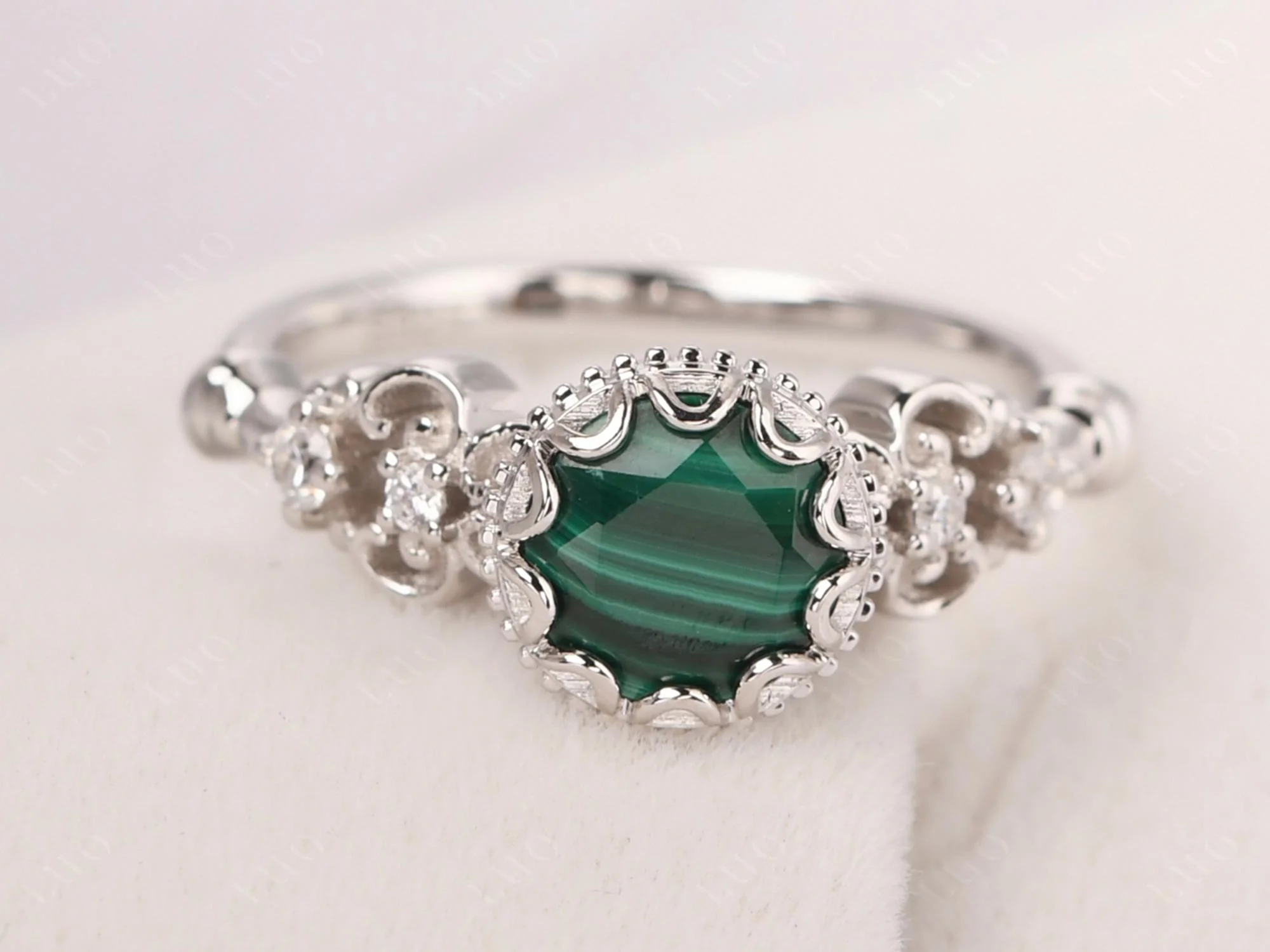 Vintage Style Malachite Ring - Image 10