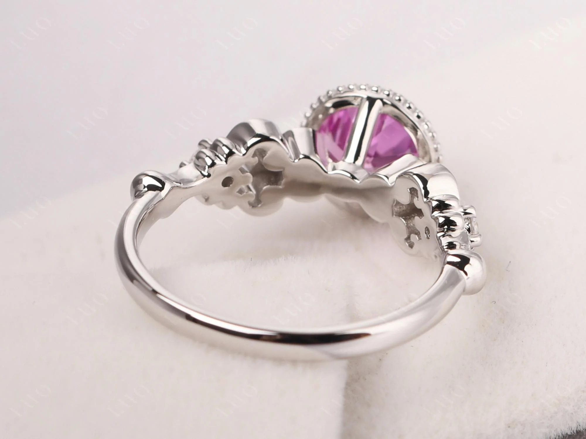 Vintage Style Pink Sapphire Ring - Image 12