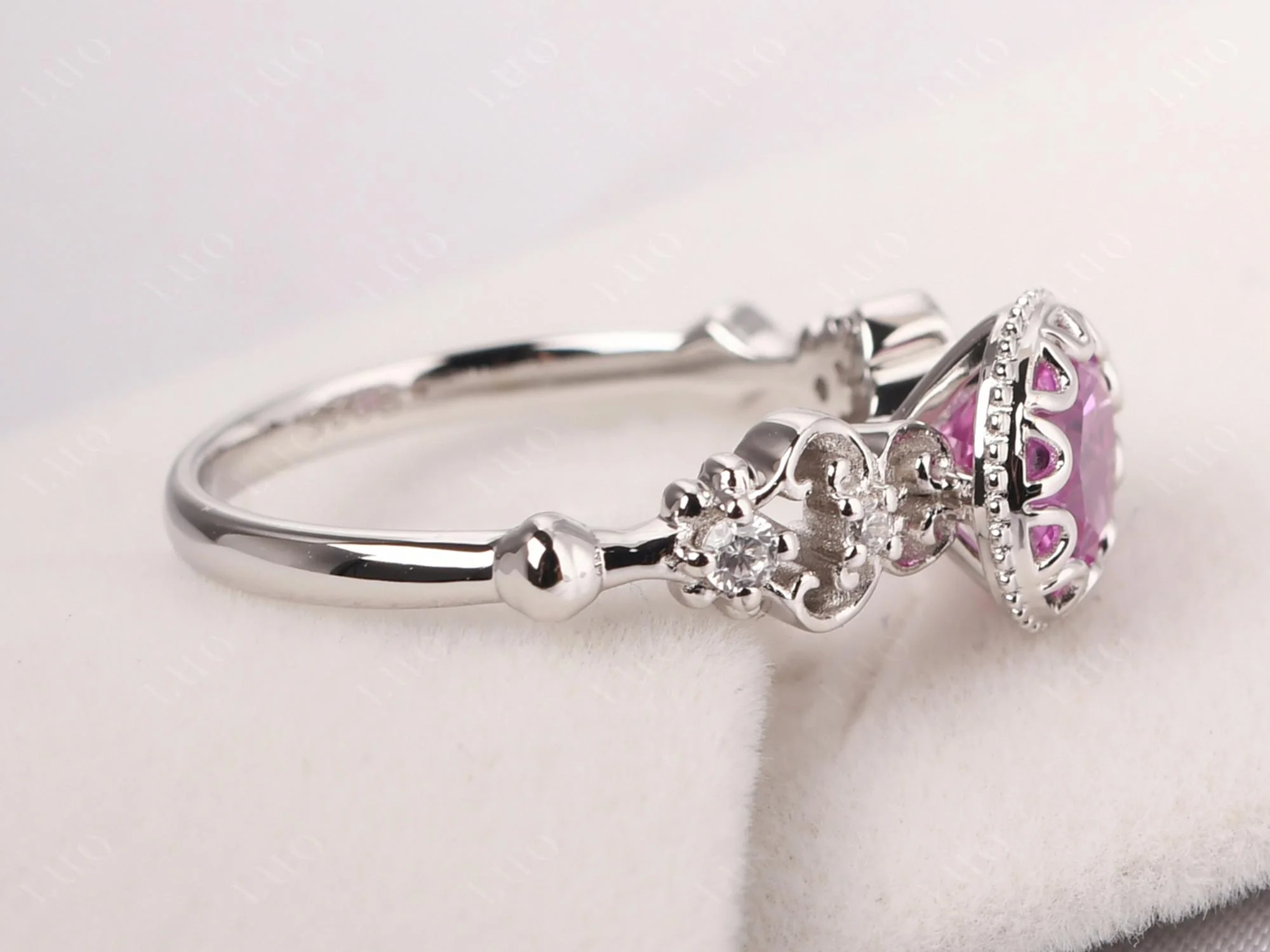 Vintage Style Pink Sapphire Ring - Image 13