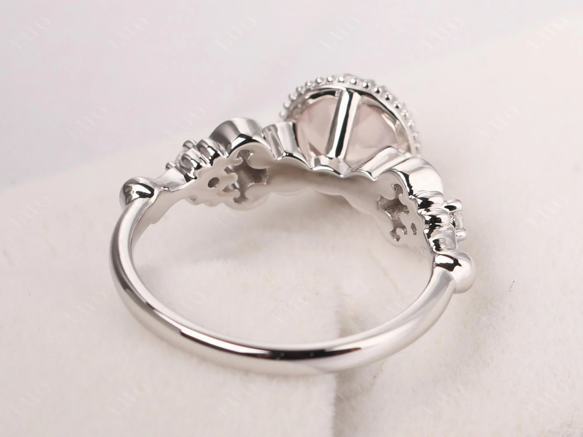 Vintage Style Rose Quartz Ring - Image 12