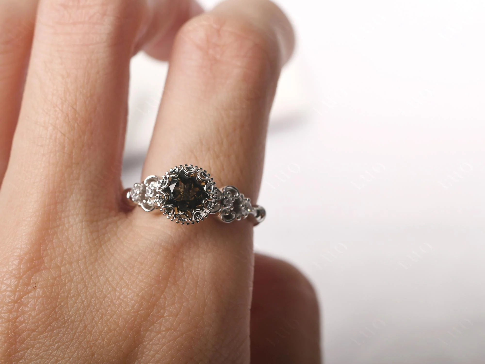 Vintage Style Smoky Quartz Ring - Image 13
