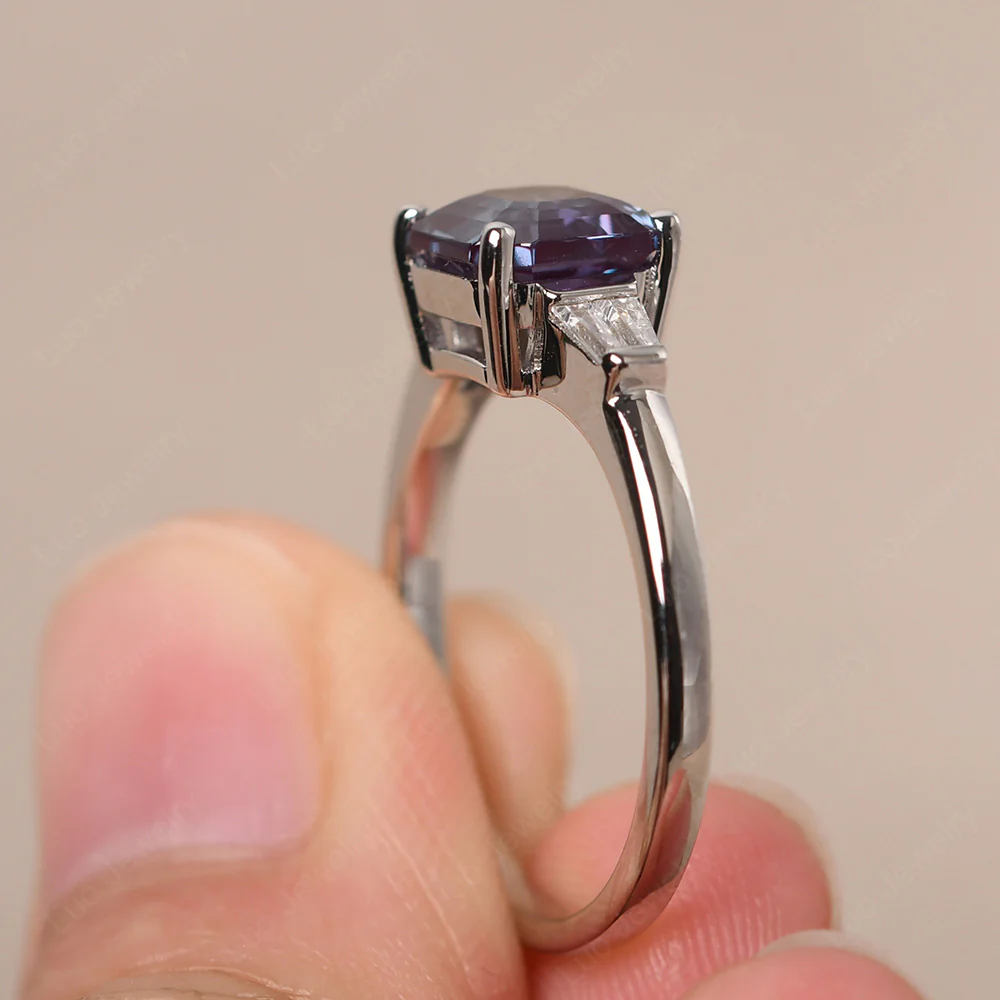 Asscher Cut Alexandrite Ring with Baguettes - Image 4