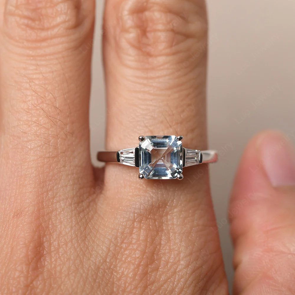 Asscher Cut Aquamarine Ring with Baguettes - Image 5