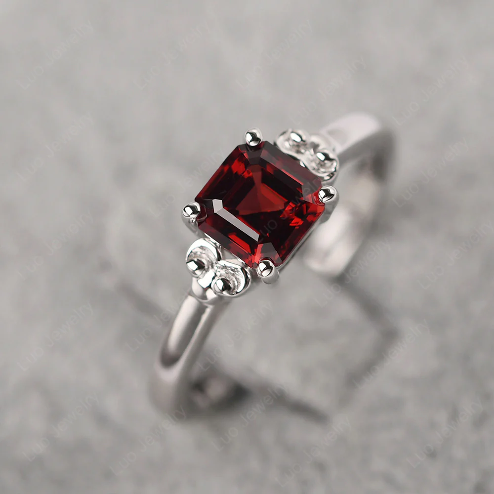 Asscher Cut Garnet Solitaire Ring - Image 4