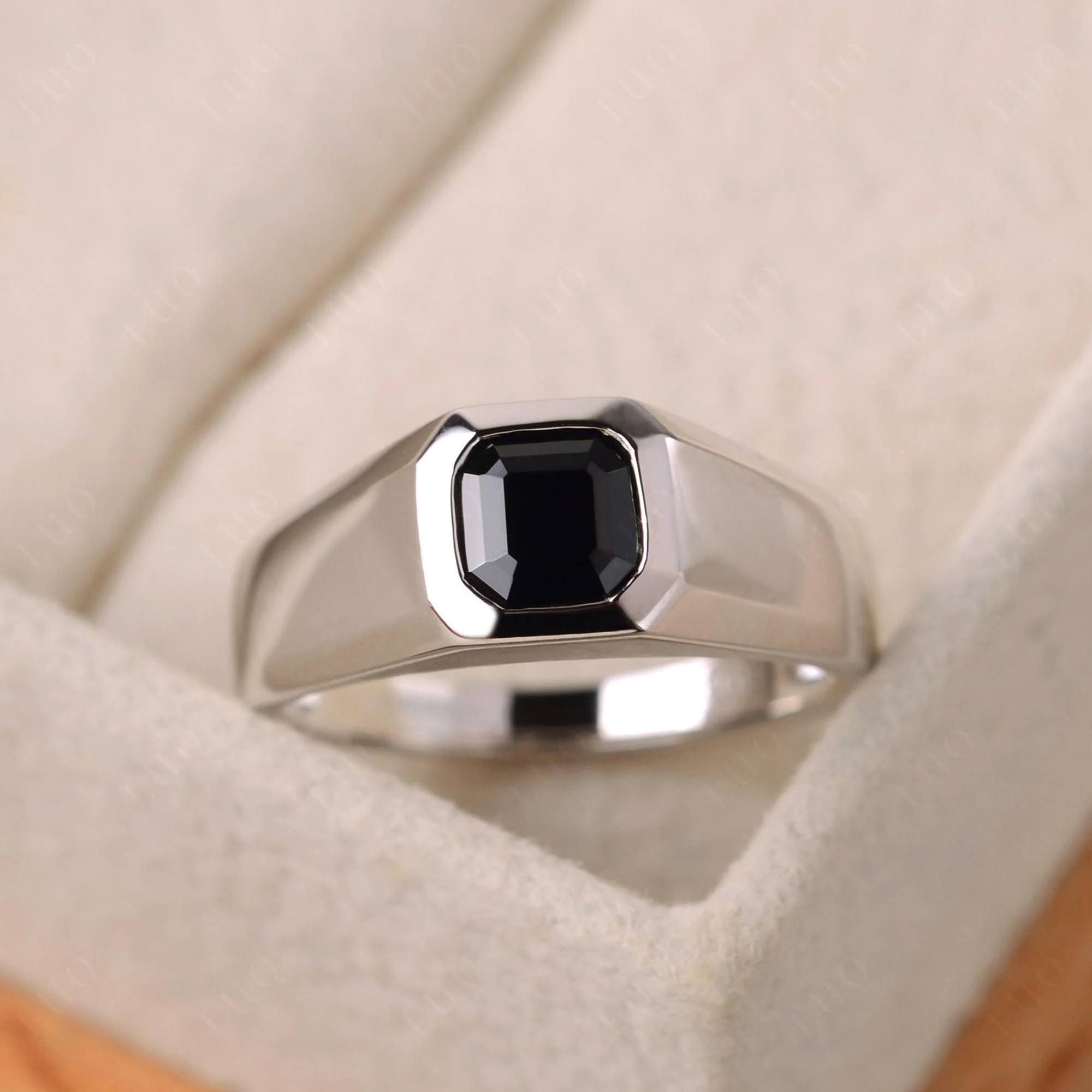 Black Spinel Asscher Cut Bezel Ring - Image 10