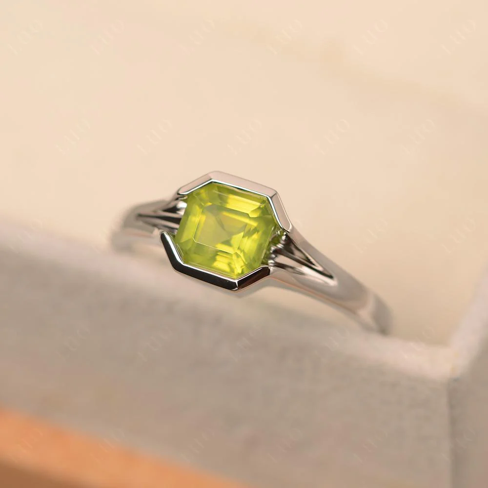 Peridot Bezel Solitaire Ring - Image 30