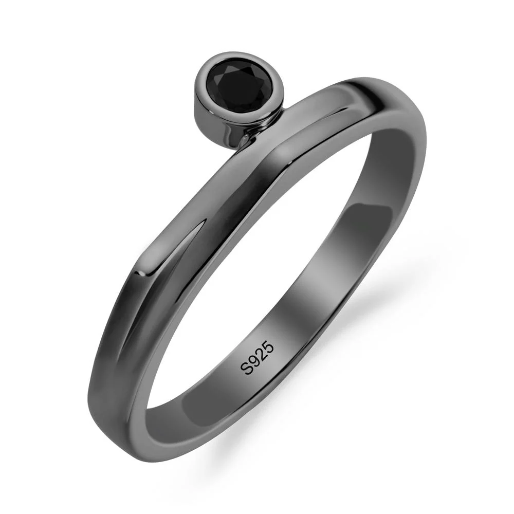 Bezel Set Black Spinel Solitaire Ring - Image 9