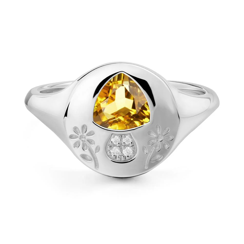 Bezel Set Citrine Signet Ring - Image 2