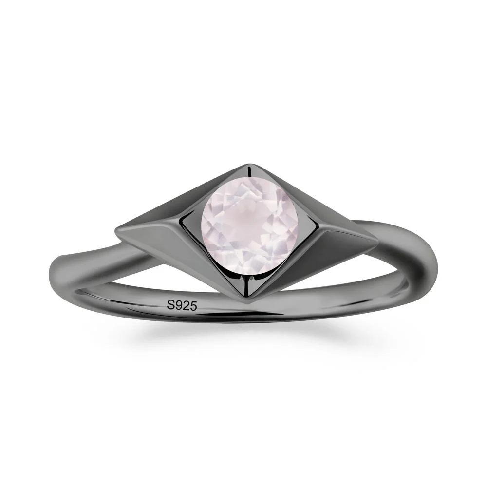 Bezel Set Rose Quartz Ring with Twisted Band - Image 4