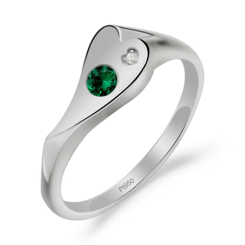 Bezel Set Round Emerald Ring - Image 4