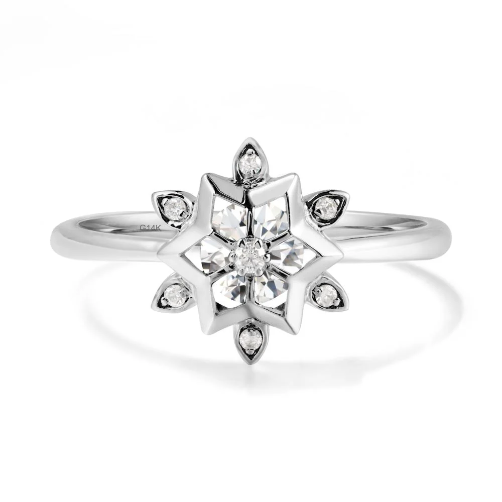 Bezel Setting Flower Moissanite Ring - Image 3