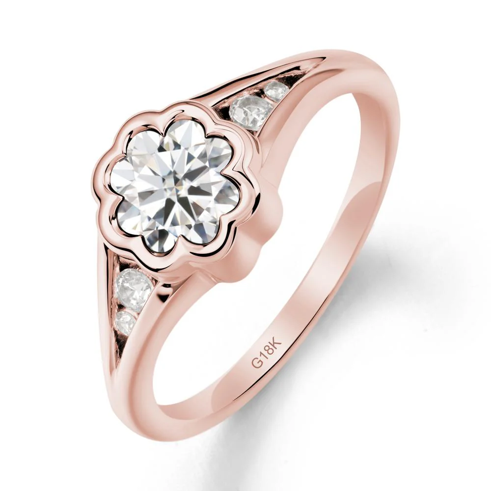 Bezel Setting Split Band Moissanite Ring - Image 4