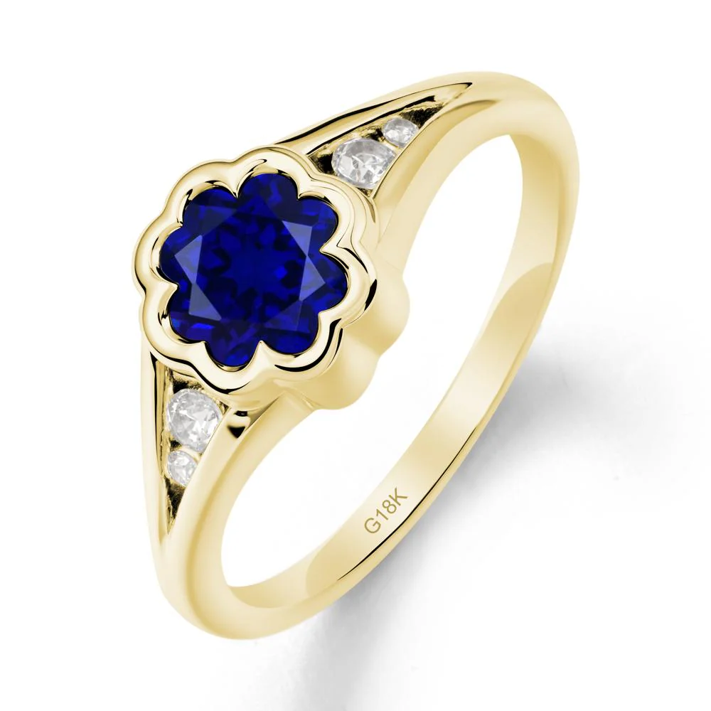 Bezel Setting Split Band Sapphire Ring - Image 7