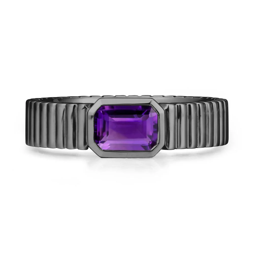 Bezel Settting Amethyst Ring with Ribbed Band