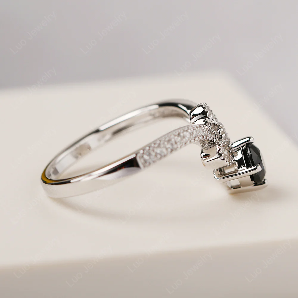 Black Spinel Milgrain Bridal Ring Set - Image 4