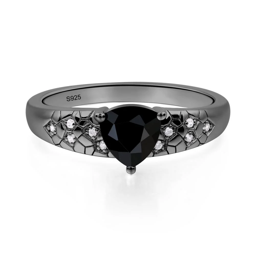 Black Spinel Cracked Ring - Image 6
