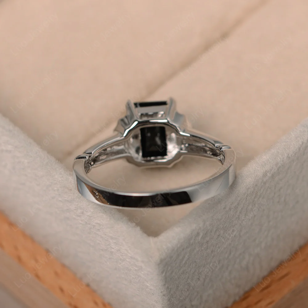 Vintage Style Black Spinel Solitaire Ring - Image 4