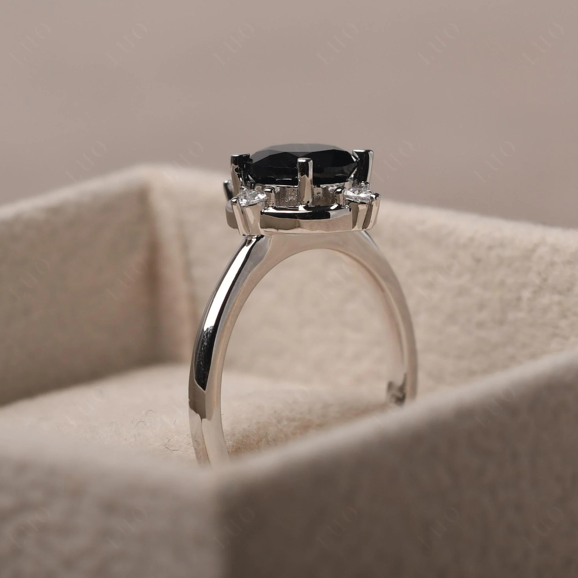Black Spinel Compass Setting Ring - Image 14