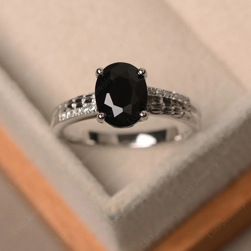 Vintage Style Oval Cut Black Spinel Ring