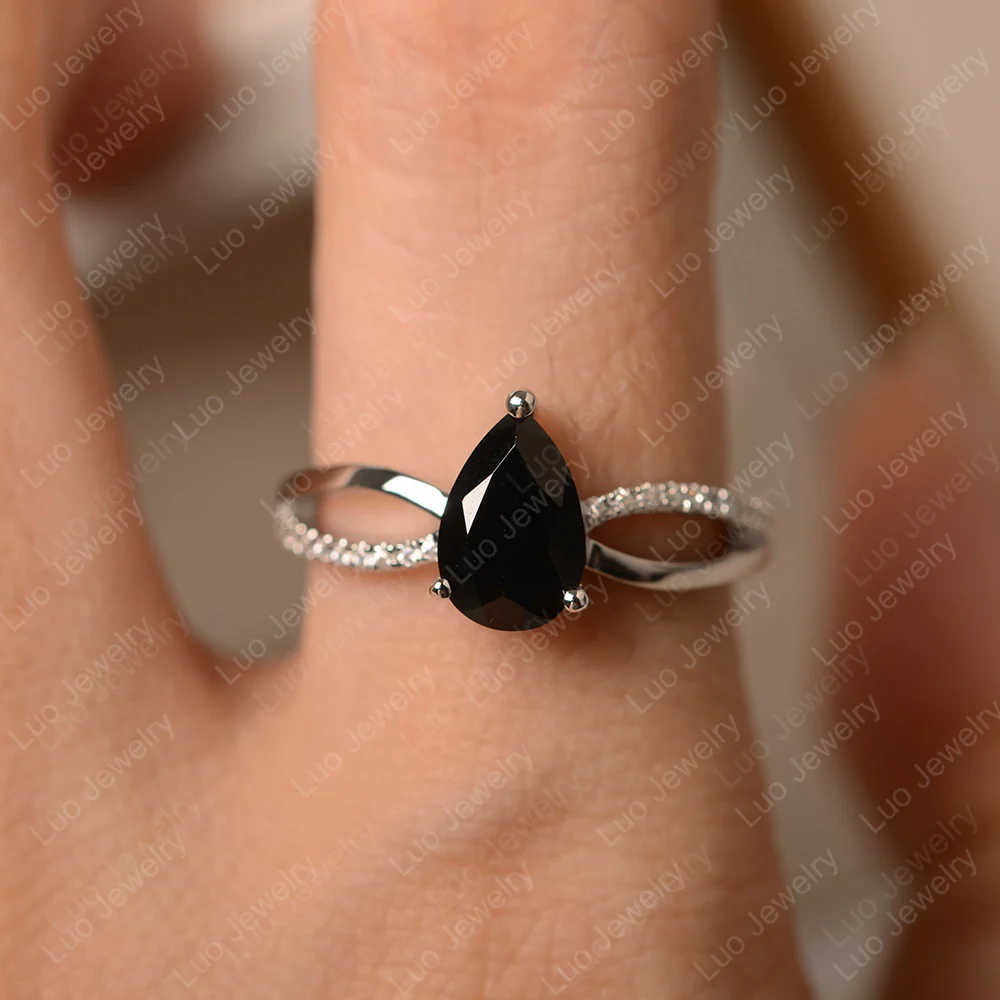 Pear Shaped Black Spinel Ring Split Shank - Image 4