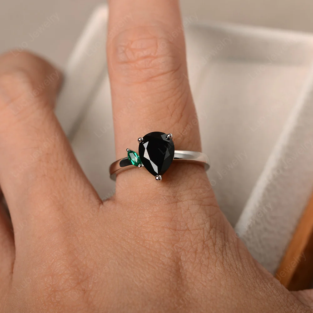 Unique Pear Shaped Black Spinel Ring - Image 4