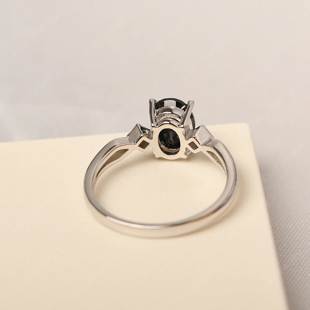 Antique Style Black Spinel Ring - Image 3