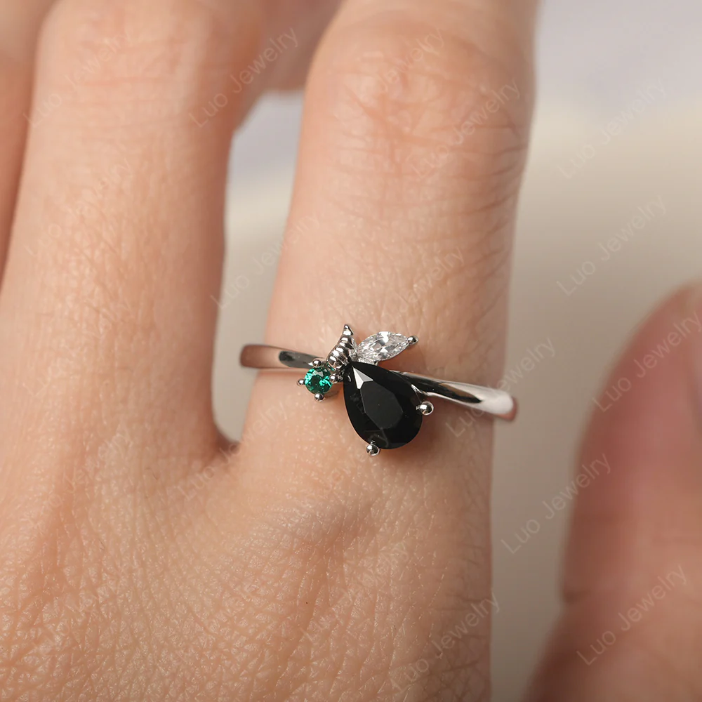 Black Spinel Bee Engagement Ring - Image 5