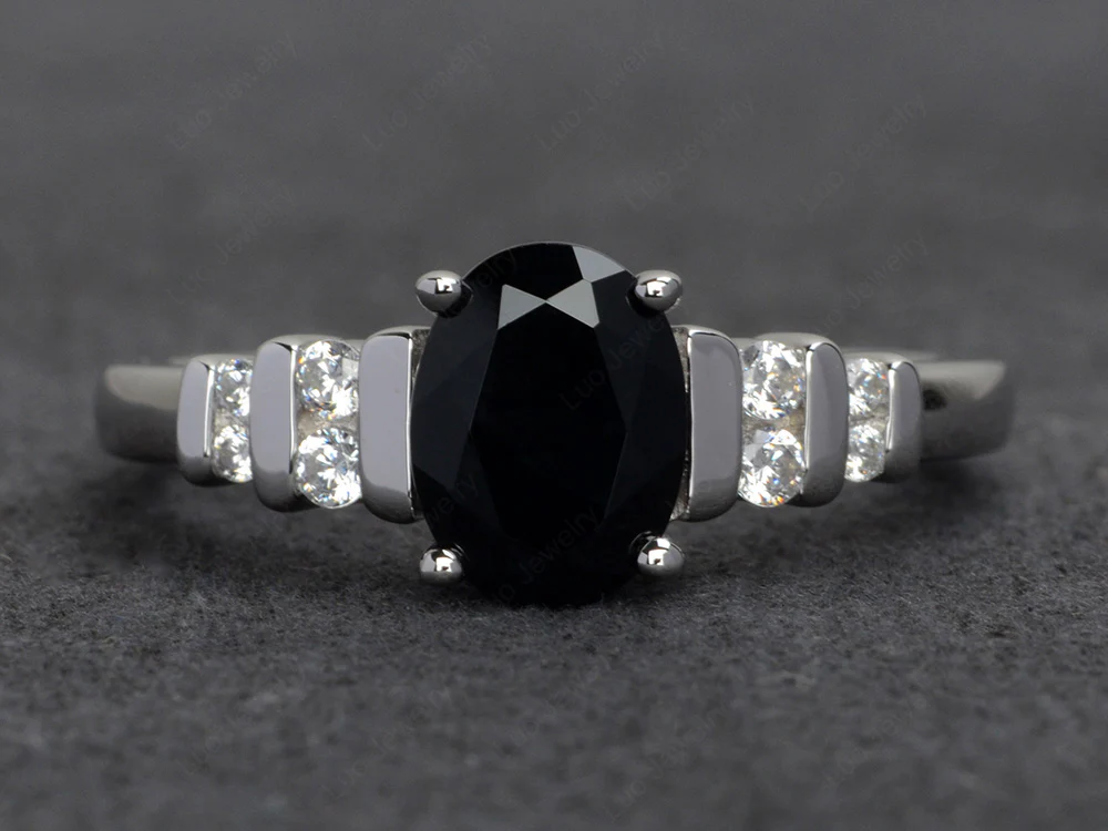 Oval Cut Simple Black Spinel Promise Ring