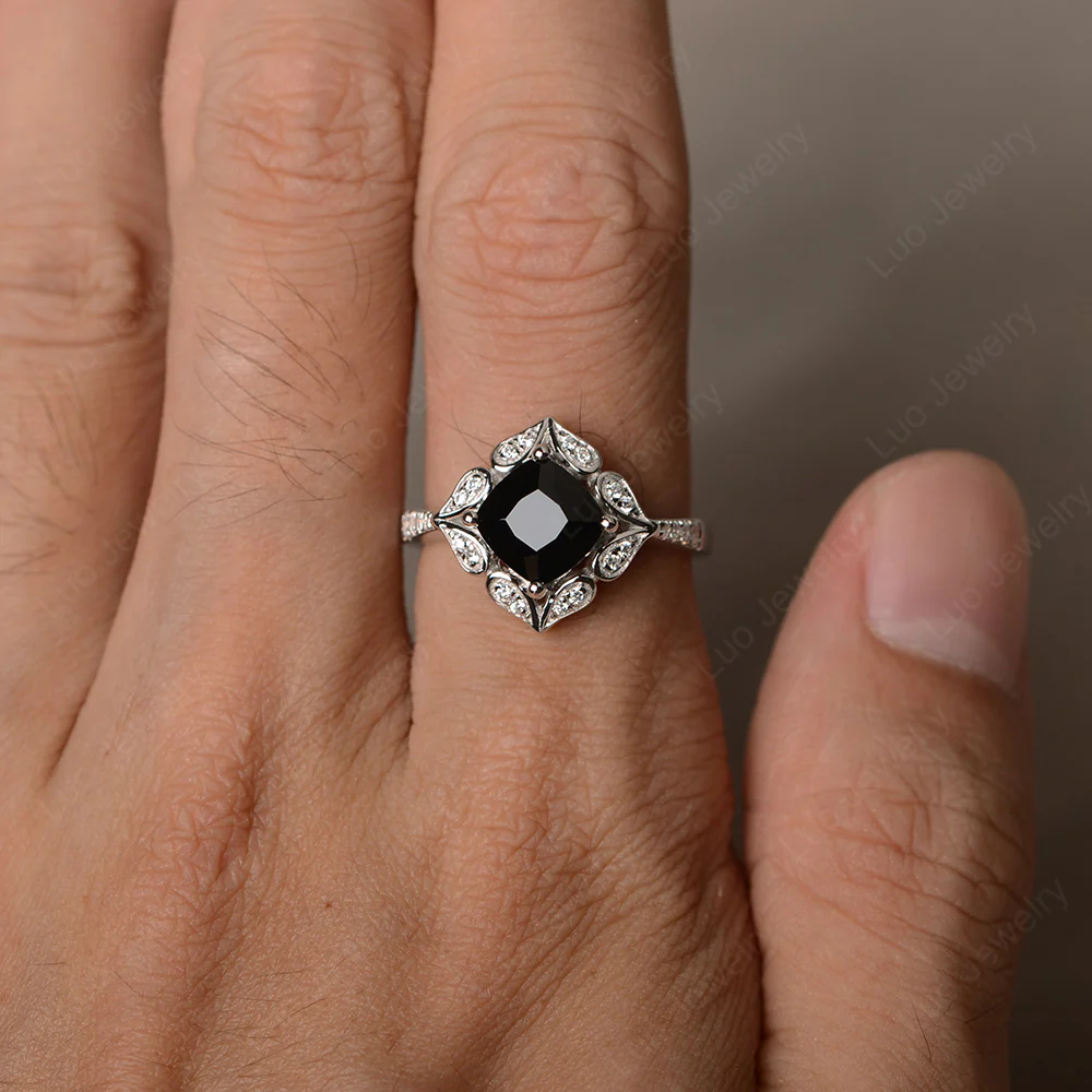 Black Spinel Ring Cushion Cut Kite Set - Image 4