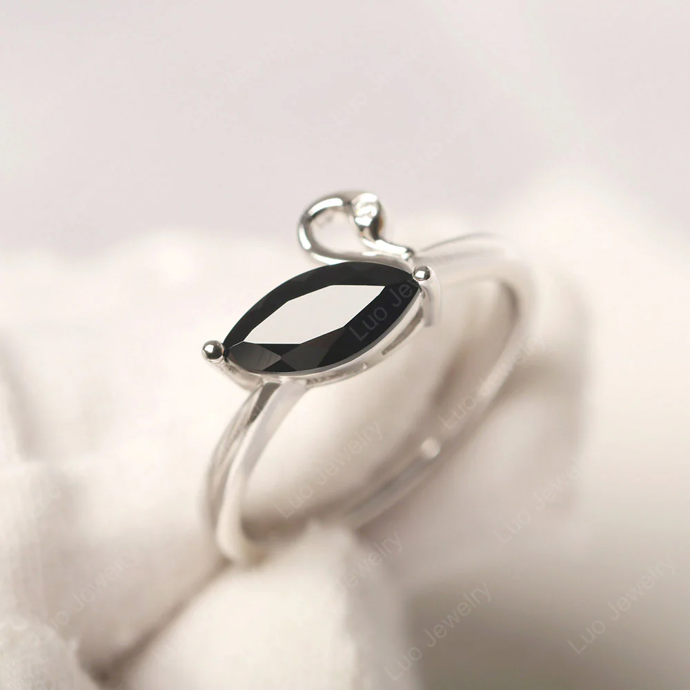 Black Spinel Swan Ring