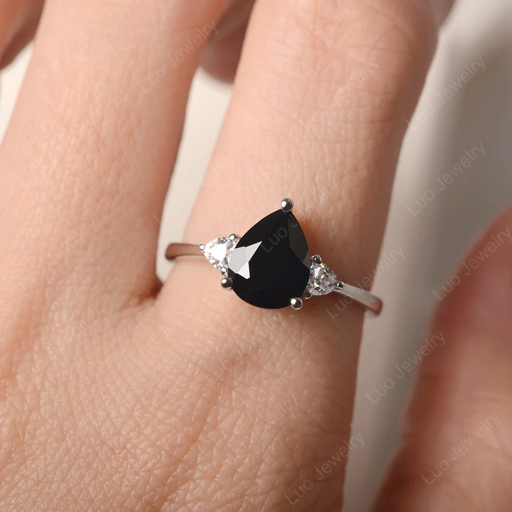 Teardrop Black Spinel Trilogy Ring - Image 5