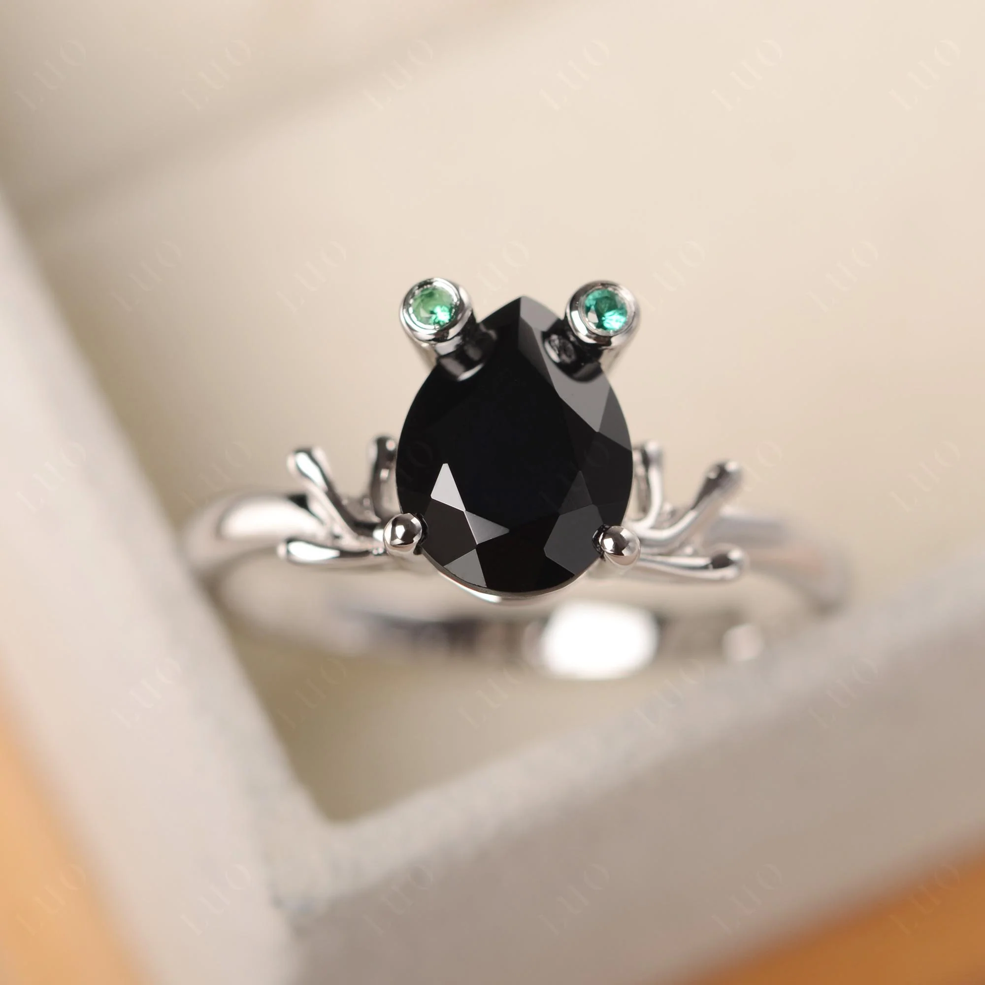 Black Spinel Frog Ring - Image 29