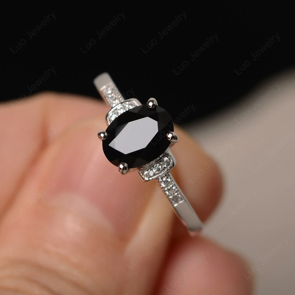 Petite Oval Black Spinel Ring - Image 2