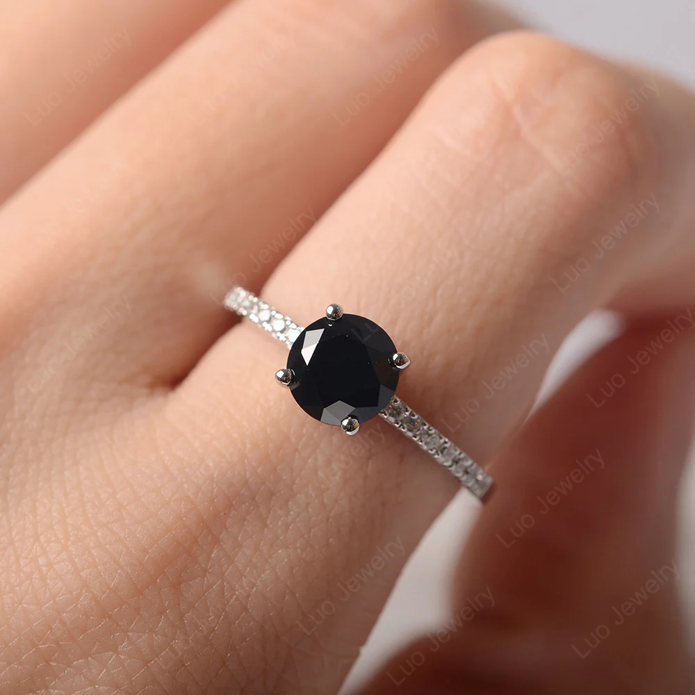 Simple Round Black Spinel Ring - Image 5