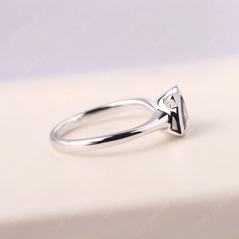 Alexandrite Cat Inspired Ring - Image 4