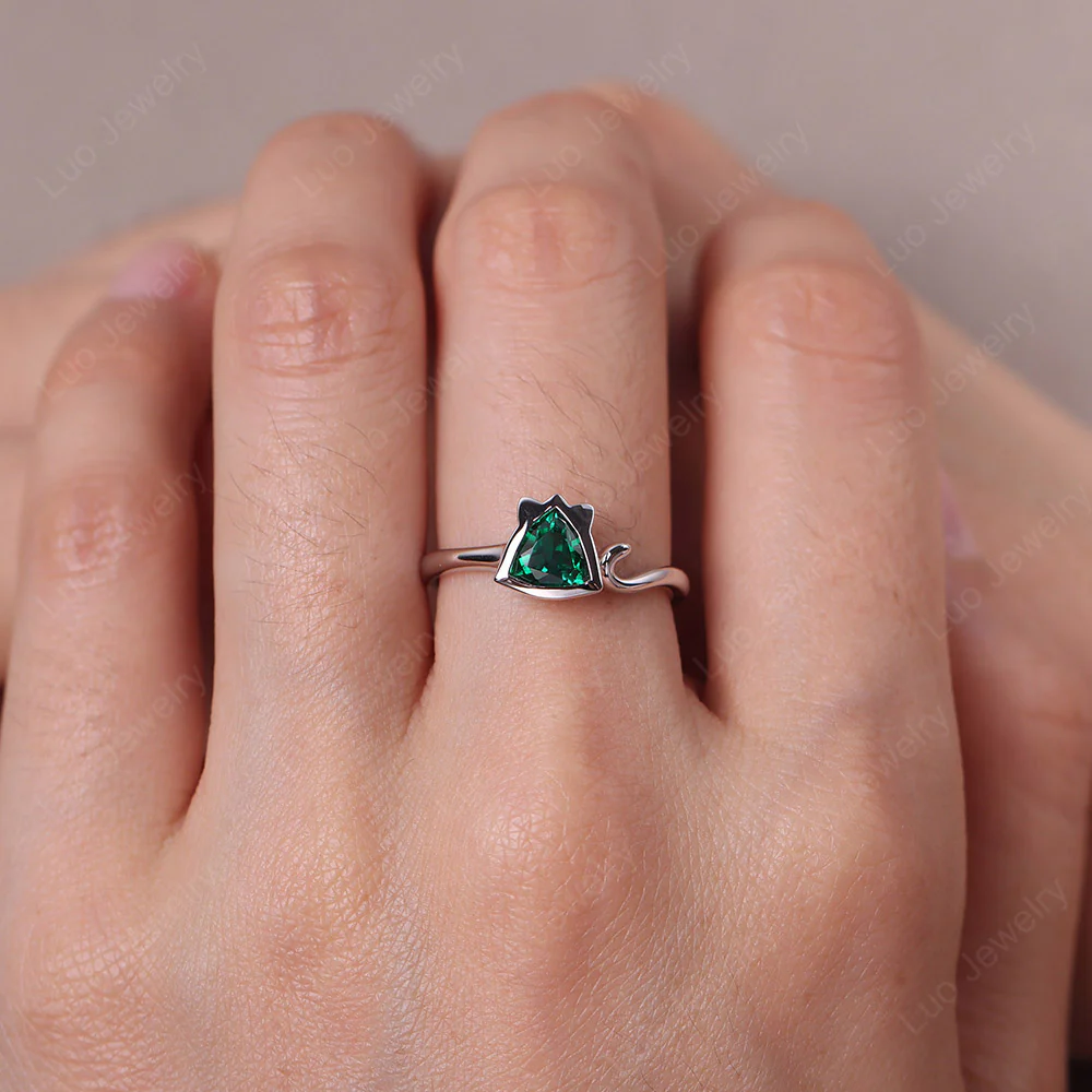 Emerald Cat Inspired Ring - Image 5
