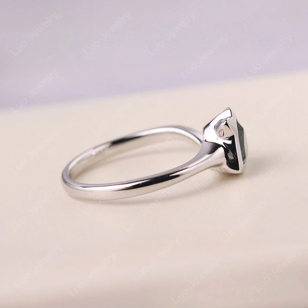 Green Sapphire Cat Inspired Ring - Image 4