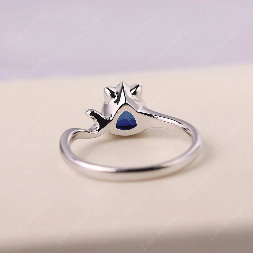 Sapphire Cat Inspired Ring - Image 3