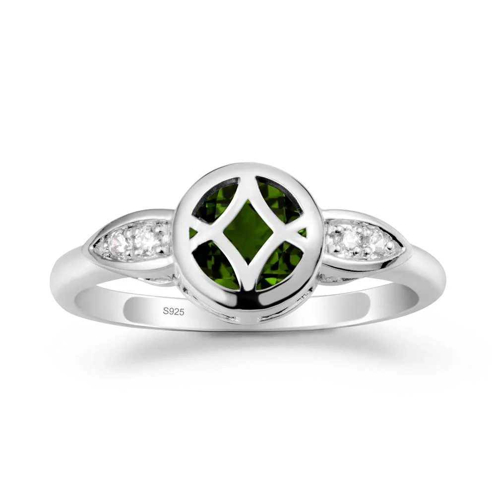 Celtic Knot Diopside Ring for Women - Image 9