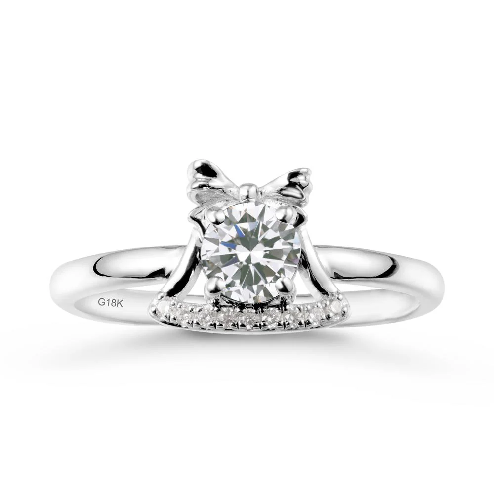 Christmas Cubic Zirconia Ring with Jingle Bells Design - Image 5