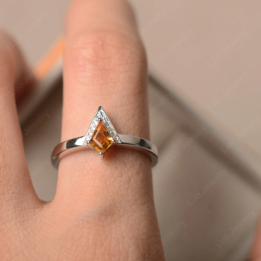Kite Cut Citrine Ring - Image 4