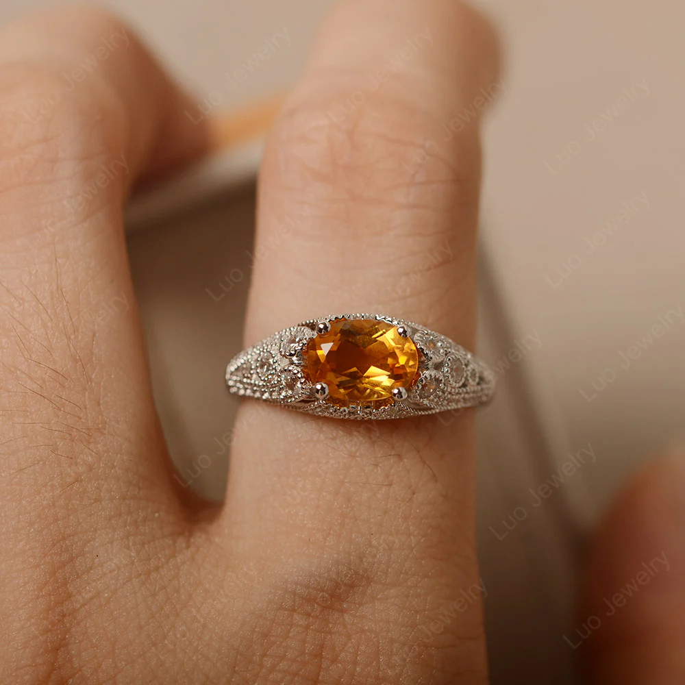 Vintage Horizontal Oval Cut Citrine Ring - Image 6