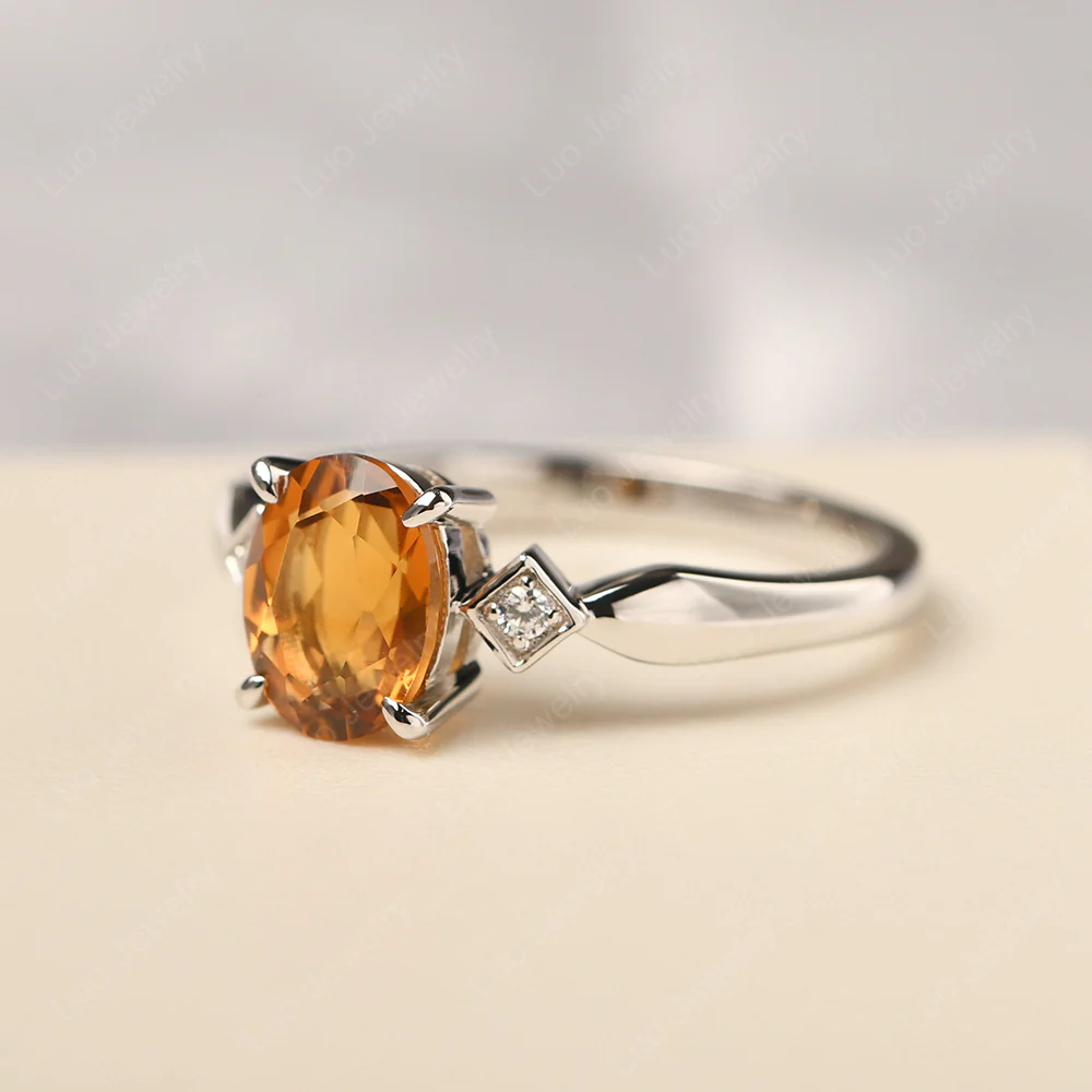 Antique Style Citrine Ring - Image 2